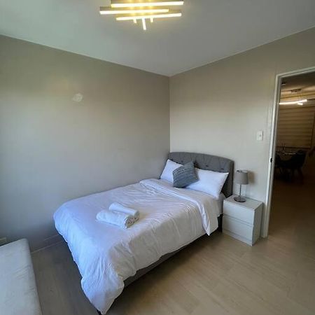 Modern Oasis: Pool + Netflix Leilighet Manila Eksteriør bilde