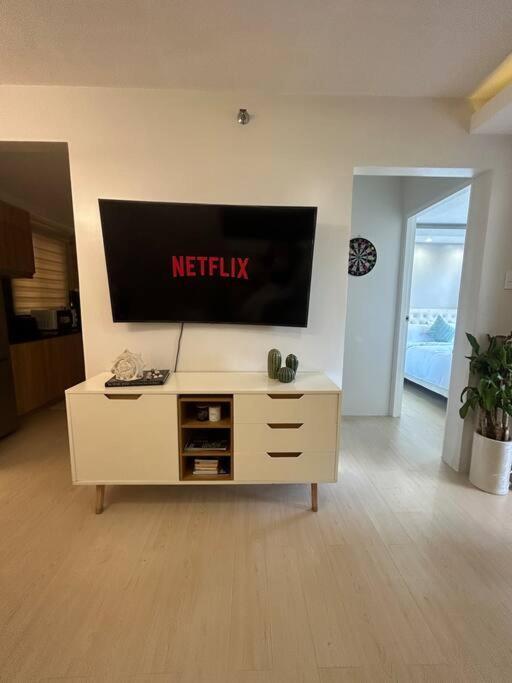 Modern Oasis: Pool + Netflix Leilighet Manila Eksteriør bilde